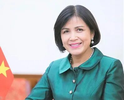 Vì sao quạt điện rất nhanh bám bụi?